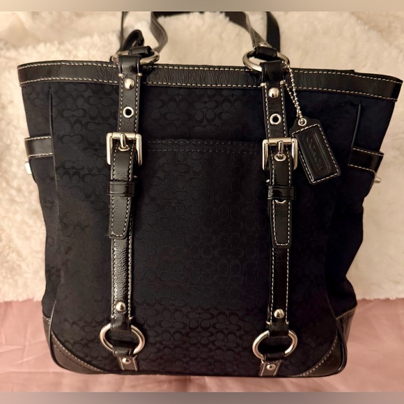 Coach Gallery Black Signature C Tote